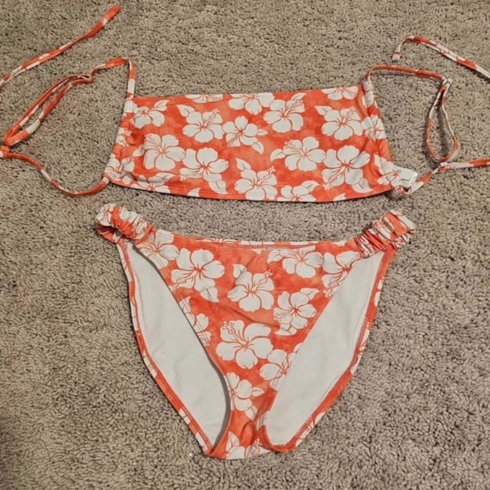 Floral Bikini Set in Pink and White